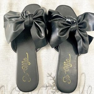 Black Sandals